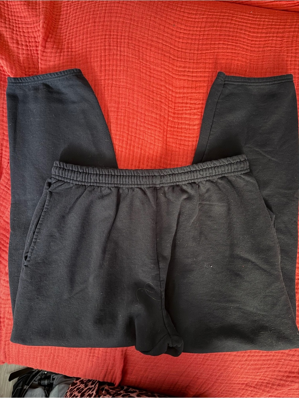 Men’s Black Elastic Waist Sweatpants